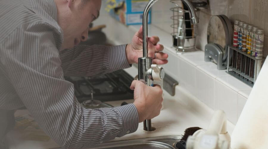 Professional sink repair in Dunkirk, MD